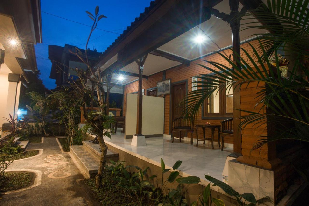 Monka House Hotel อูบุด ภายนอก รูปภาพ