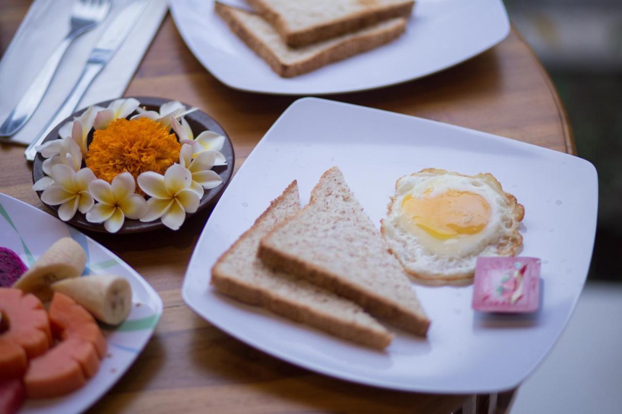 Monka House Hotel อูบุด ภายนอก รูปภาพ